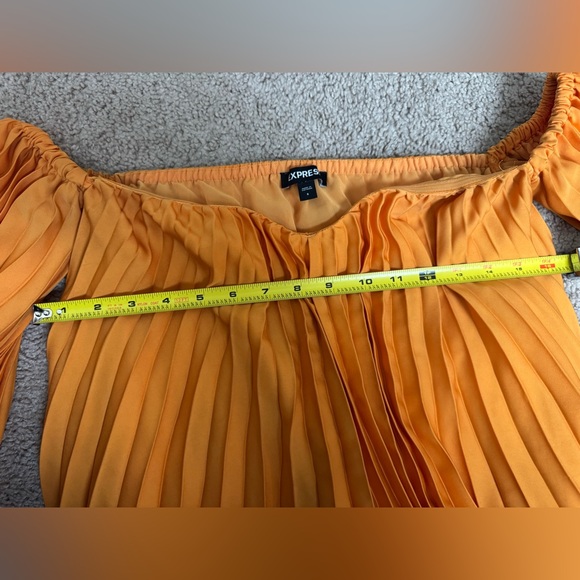 Express Off Shoulder Pleated Crop Top / Orange / S - Picture 6 of 9